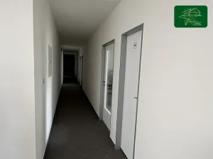 Pronájem kanceláře, Česká Lípa, Tovární, 21 m2