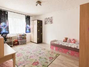 Pronájem bytu 2+1, Klášterec nad Ohří - Miřetice u Klášterce nad Ohří, Jana Ámose Komenského, 52 m2