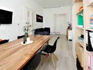 Pronájem kanceláře, Praha, Bělehradská, 100 m2