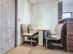Pronájem bytu 4+kk, České Budějovice, Nádražní, 70 m2