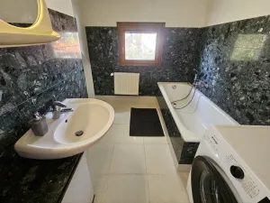 Pronájem bytu 2+kk, Praha, Strakatého, 84 m2