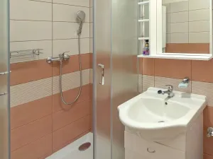 Pronájem bytu 1+1, Mělník, Sokolovská, 35 m2