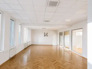Pronájem kanceláře, Praha - Smíchov, Rozkošného, 280 m2