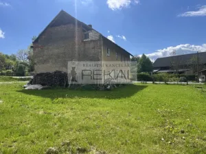 Prodej vícegeneračního domu, Sezemice, 250 m2