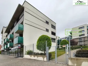 Pronájem bytu 1+1, Praha, Petržílkova, 40 m2