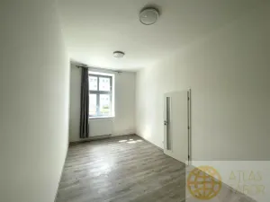 Pronájem bytu 3+kk, Tábor, Kpt. Jaroše, 74 m2