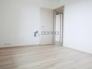 Pronájem bytu 2+kk, Praha, Hodkovická, 45 m2