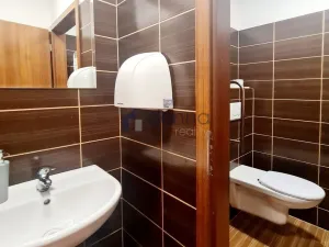 Pronájem restaurace, Praha, Prusíkova, 160 m2