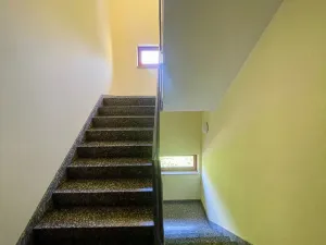 Pronájem bytu 1+kk, Praha, Na okraji, 33 m2