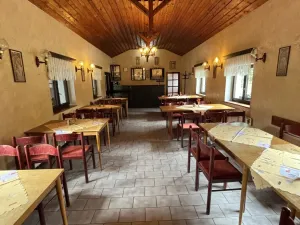 Prodej restaurace, Stará Voda, 1800 m2