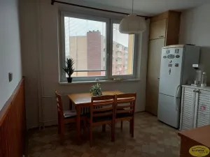 Pronájem bytu 2+1, Kroměříž, Rumunská, 62 m2