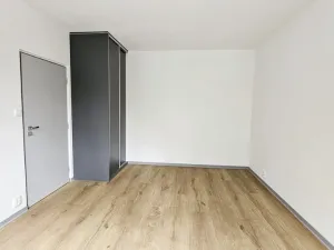 Pronájem bytu 1+1, Cheb, Do Zátiší, 33 m2