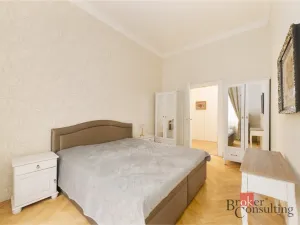 Pronájem bytu 3+1, Praha - Nové Město, Masarykovo nábřeží, 114 m2