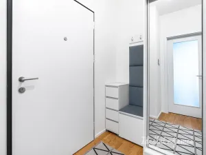 Pronájem bytu 1+kk, Praha - Holešovice, U průhonu, 31 m2