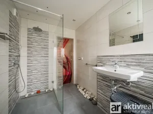 Prodej bytu 2+1, Neratovice, Čtvercová, 60 m2