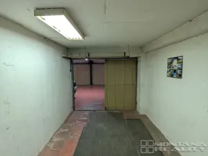 Pronájem garáže, Olomouc, Heyrovského, 12 m2