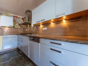Prodej bytu 3+kk, Praha - Vokovice, Evropská, 72 m2