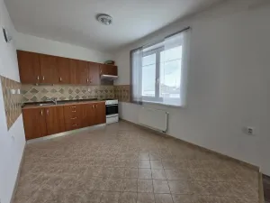 Pronájem bytu 2+kk, Moravské Budějovice, Hloužkova, 65 m2