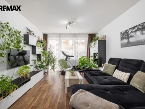 Prodej bytu 2+kk, Praha - Horní Měcholupy, Modenská, 58 m2