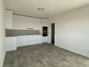 Pronájem bytu 3+kk, Plzeň, Moravská, 61 m2