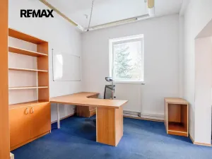 Pronájem kanceláře, Rudná, Masarykova, 1270 m2