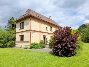 Prodej ubytování, Třinec, Husova, 360 m2