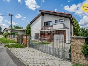 Prodej vily, Vřesina, 300 m2