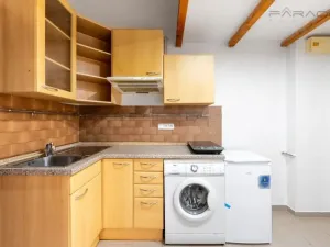 Pronájem bytu 1+1, Praha - Žižkov, Jeseniova, 34 m2