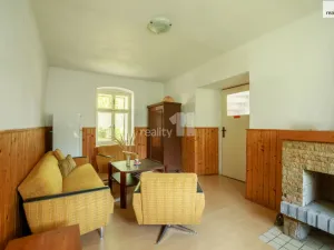 Prodej rodinného domu, Myslív, 286 m2