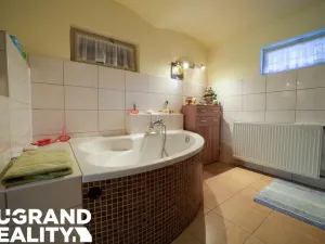 Prodej rodinného domu, Dolní Podluží, 180 m2