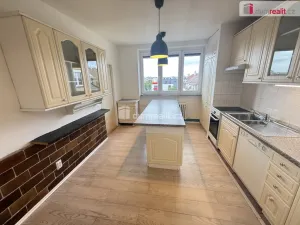 Pronájem bytu 4+1, Praha - Strašnice, Žernovská, 85 m2