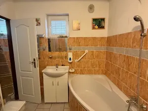 Prodej rodinného domu, Tišnov, Družstevní, 150 m2