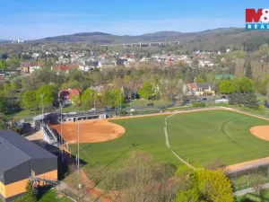 Prodej bytu 3+1, Chomutov, Svahová, 68 m2