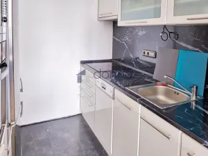 Pronájem bytu 2+kk, Praha, Nechvílova, 54 m2