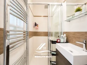 Pronájem bytu 1+kk, Ostrava, Španielova, 21 m2