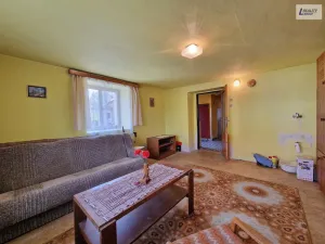 Prodej chalupy, Uzeničky, 90 m2
