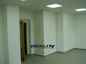 Pronájem obchodního prostoru, Podbořany, 90 m2