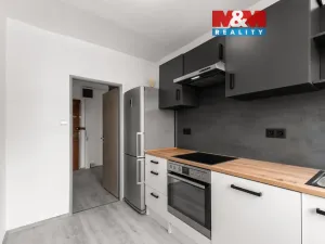 Prodej bytu 3+1, Praha - Troja, Lublinská, 70 m2