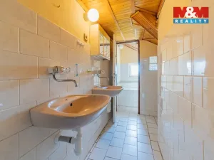 Prodej bytu 5+1, Cheb - Tršnice, 100 m2