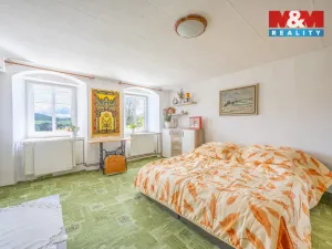 Prodej rodinného domu, Prackovice nad Labem, 200 m2
