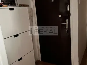 Pronájem bytu 2+1, Praha - Košíře, náměstí Josefa Machka, 60 m2