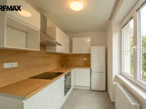 Pronájem bytu 3+1, Hradec Králové - Malšovice, Kpt. Fechtnera, 70 m2