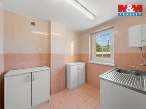 Prodej obchodního prostoru, Ústí nad Labem - Neštěmice, Veslařská, 240 m2