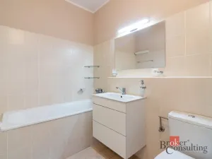 Pronájem bytu 2+kk, Praha - Krč, Pasteurova, 41 m2
