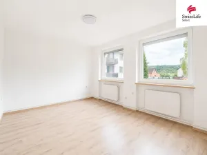 Prodej bytu 3+1, Dvůr Králové nad Labem - Žireč, 71 m2