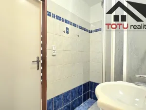 Pronájem bytu 2+kk, Jaroměř, nábřeží 17. listopadu, 35 m2