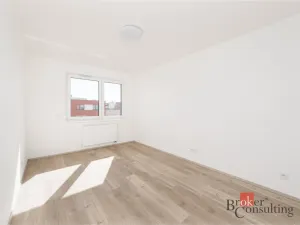 Pronájem bytu 2+kk, Praha - Hlubočepy, Fabiánové, 84 m2