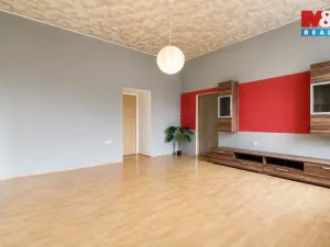 Prodej bytu 3+1, Uničov, Sadová, 78 m2