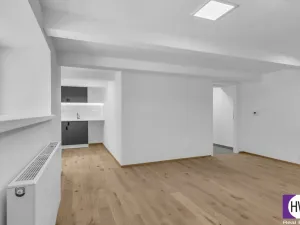 Prodej bytu 1+kk, Praha, Pod Drinopolem, 37 m2