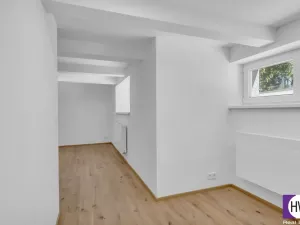 Prodej bytu 1+kk, Praha, Pod Drinopolem, 37 m2